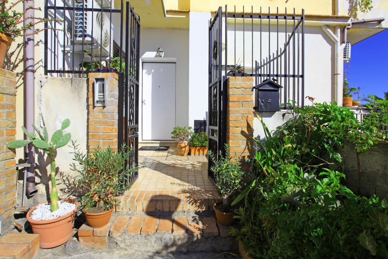 Casa Cloe Leilighet Taormina Eksteriør bilde